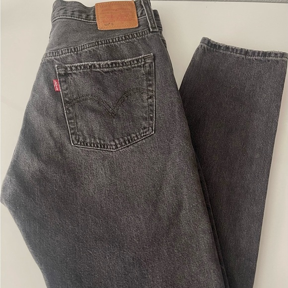 LEVI’S 501 Women’s Skinny Jeans - Picture 4 of 16